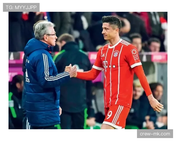 莱万多夫斯基家庭生活曝光:低调私生活引关注