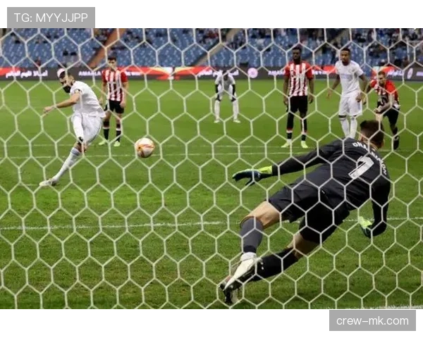 本泽马状态回暖,全面技术助力球队再创辉煌 本泽马状态回暖,全面技术助力球队再创辉煌