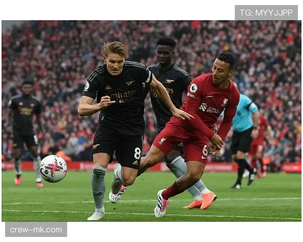 沃特金斯是否依赖体系?战术角色与独立进攻能力解析