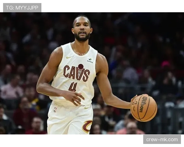 埃文·莫布里挡拆制造高位错位提升防守效率明显拉开差距